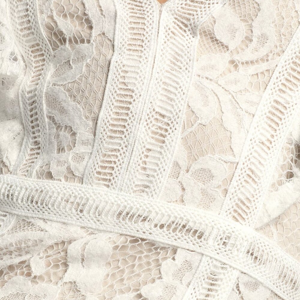 NWT Lulus This Moment in Time White Lace Ruffled Maxi Dress - Picture 5 of 9